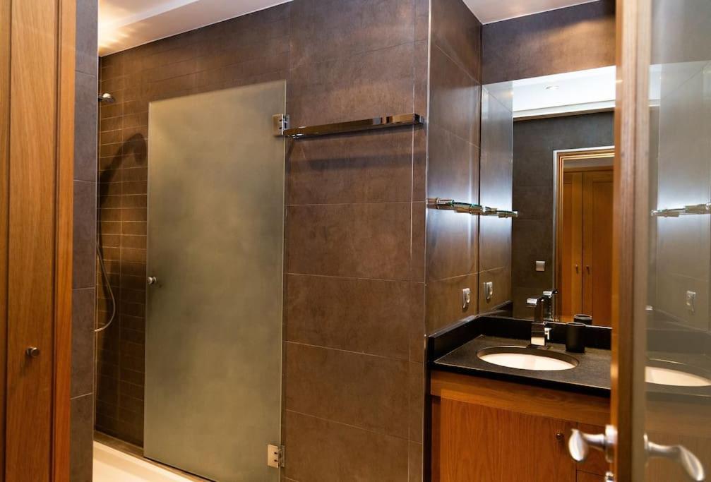 Appartement Annecy Centre Historique Parking Inclus מראה חיצוני תמונה